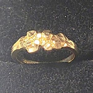 10KT Gold Nuggett Ring